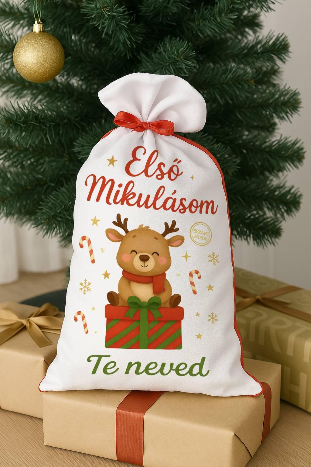 Első Mikulásom rénszarvasos mikulászsák névvel piros hátoldallal és fehér előlappal